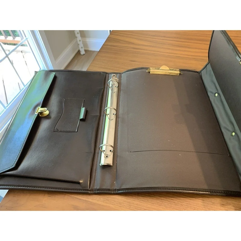 Vintage Leather Briefcase/Attache, Dark Brown, Made In Canada, Ariet Hardware - Picture 5 of 11